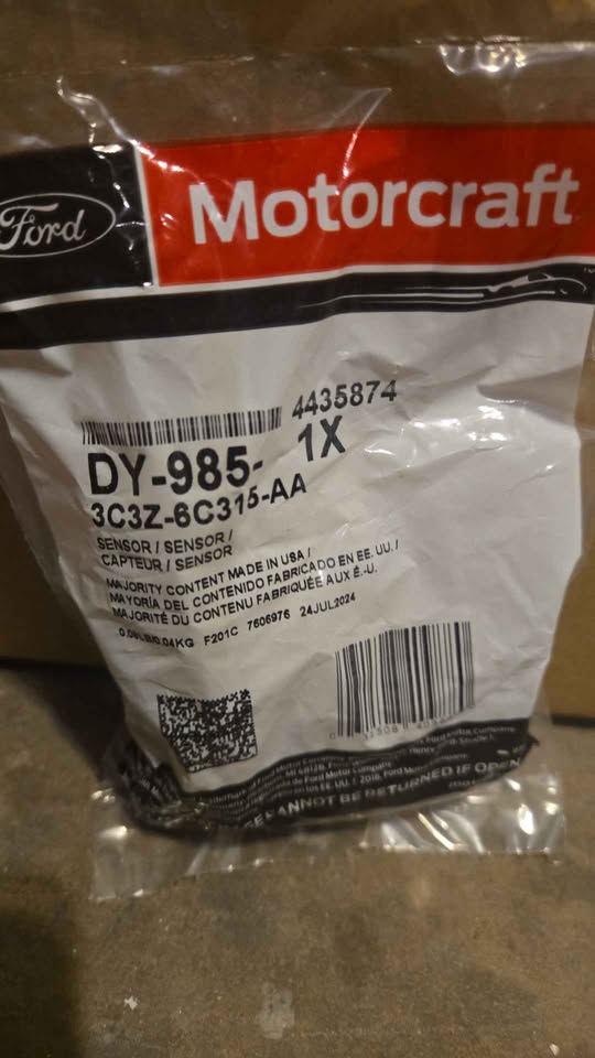 Motorcraft DY-985 crankshaft position sensor packaging